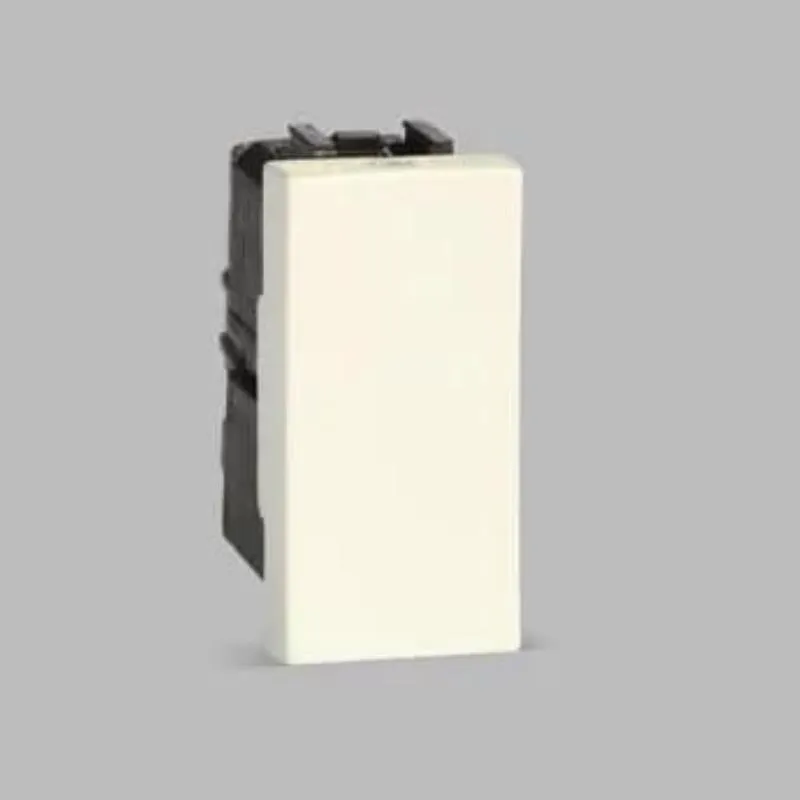 IIS10610 BL 6A 1 way switch (White Colour) IIS10610 BL 6A 1 way switch (White Colour)